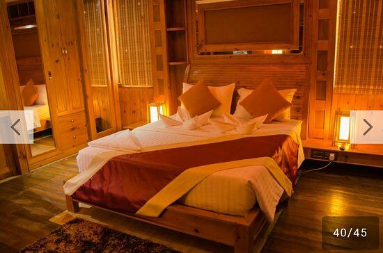 Eureka Athiri Inn Cafe